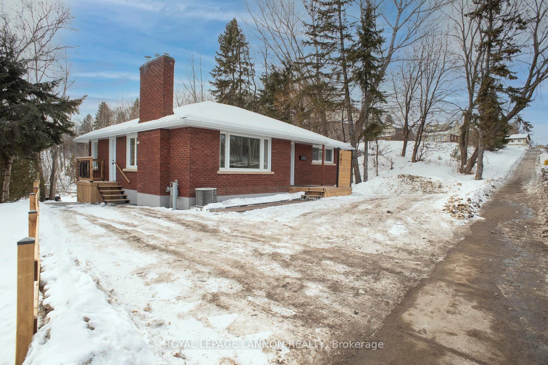 Photo 46 of 381 River Street, Thunder Bay, College Heights — HOMEH