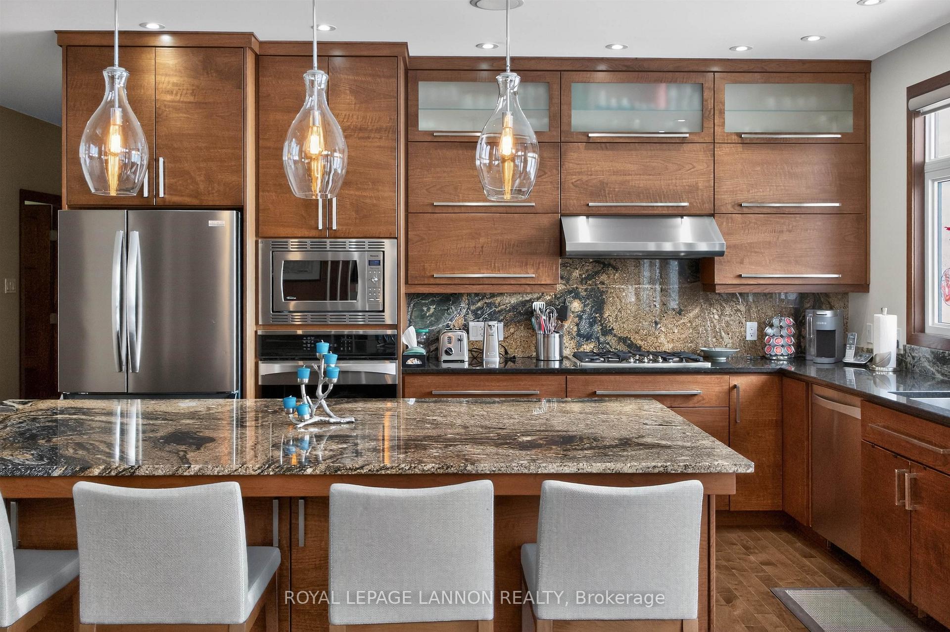 Photo 10 of 2737 Birch Beach, Shuniah — HOMEH