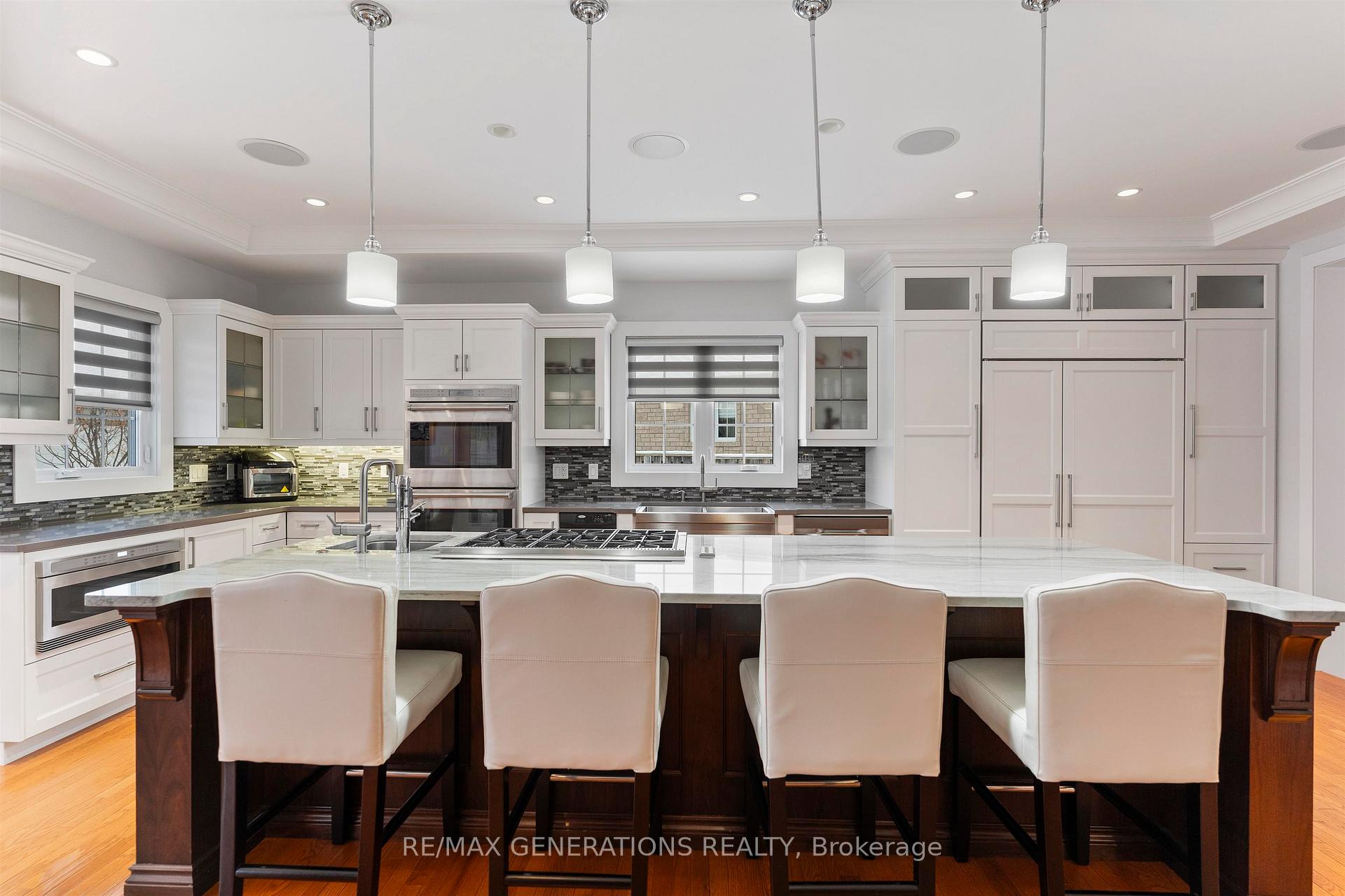 Photo 5 of 128 Wolverine Crescent, Thunder Bay, Parkdale — HOMEH