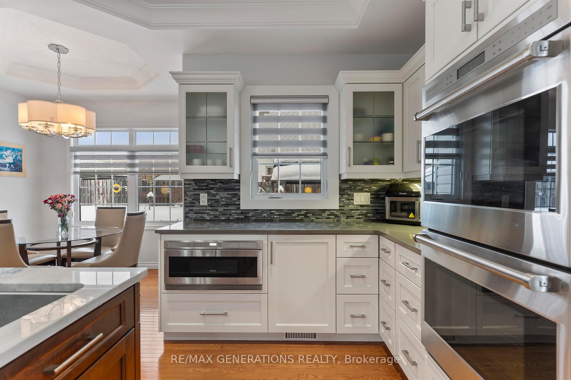 Photo 10 of 128 Wolverine Crescent, Thunder Bay, Parkdale — HOMEH