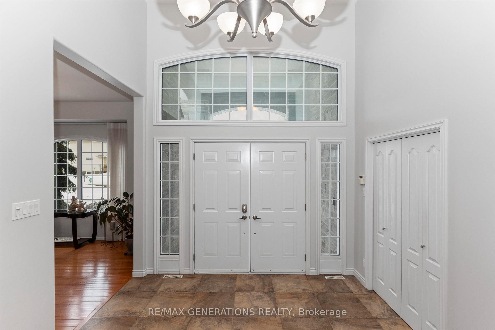 Photo 16 of 128 Wolverine Crescent, Thunder Bay, Parkdale — HOMEH