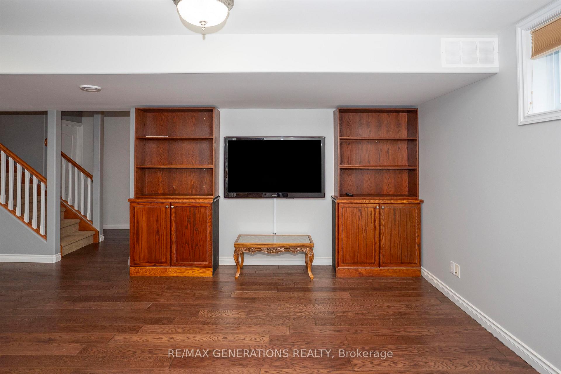 Photo 35 of 128 Wolverine Crescent, Thunder Bay, Parkdale — HOMEH