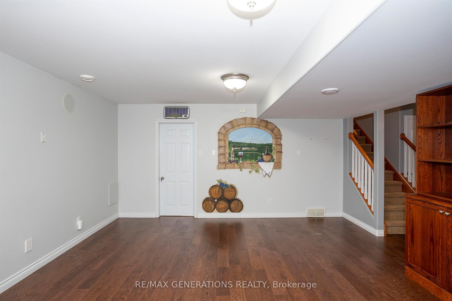 Photo 36 of 128 Wolverine Crescent, Thunder Bay, Parkdale — HOMEH