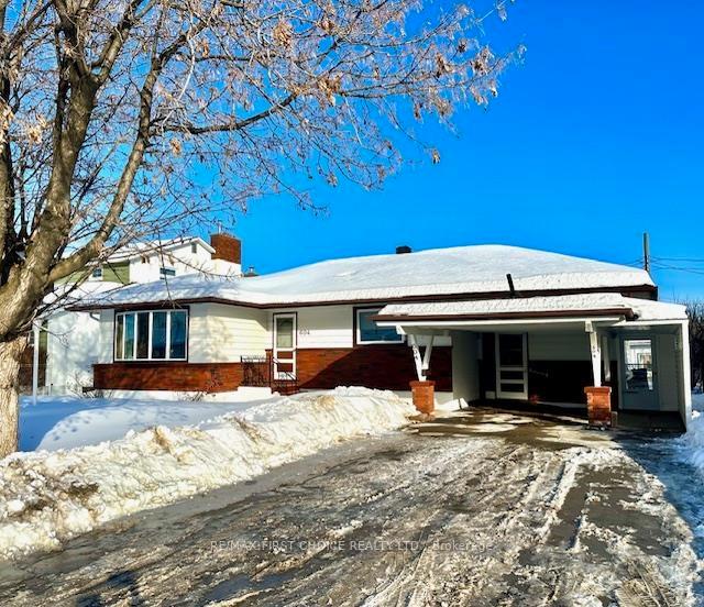 Photo 1 of 604 Rosewood Crescent, Thunder Bay, Green Acres — HOMEH