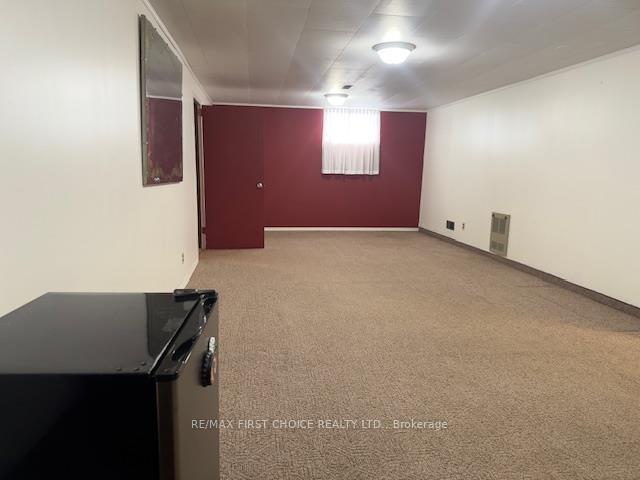 Photo 18 of 604 Rosewood Crescent, Thunder Bay, Green Acres — HOMEH