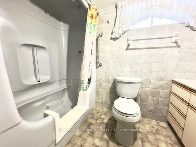 Photo 20 of 604 Rosewood Crescent, Thunder Bay, Green Acres — HOMEH