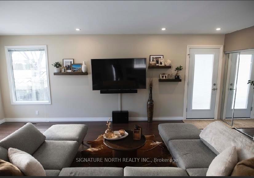 Photo 2 of 2709 Park Row, Thunder Bay, Edgewater Park — HOMEH