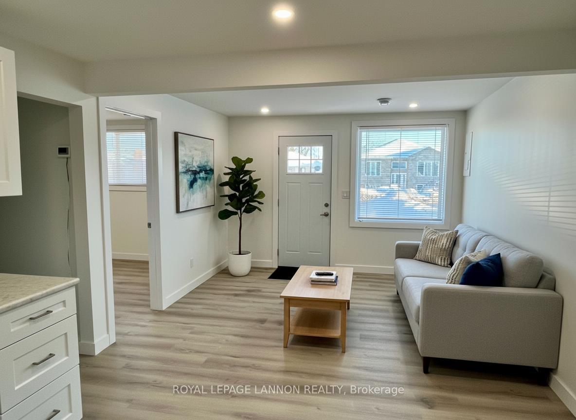Photo 4 of 514 Strand Avenue, Thunder Bay, John Street North — HOMEH