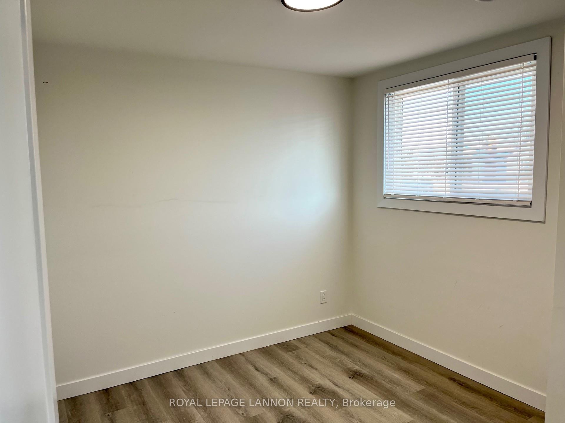 Photo 9 of 514 Strand Avenue, Thunder Bay, John Street North — HOMEH