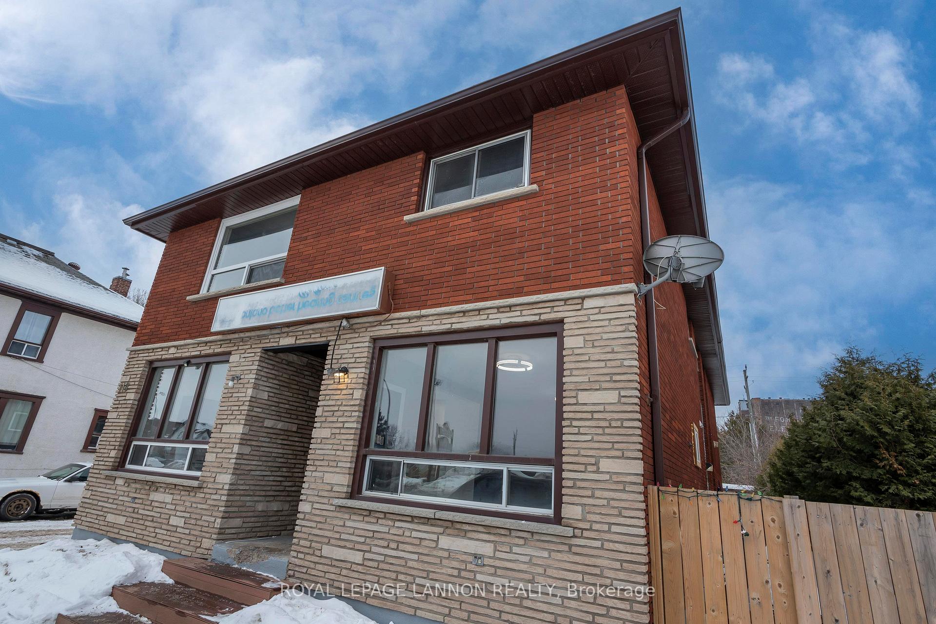 Photo 3 of 140 Frederica St E, Thunder Bay, Westfort — HOMEH