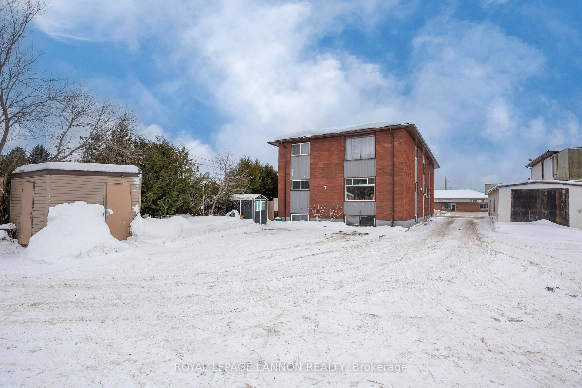 Photo 4 of 140 Frederica St E, Thunder Bay, Westfort — HOMEH