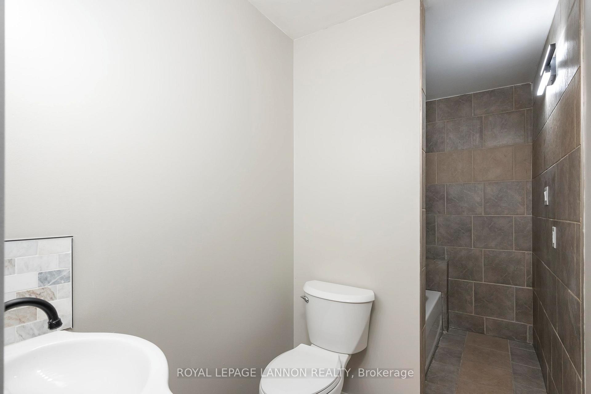 Photo 22 of 140 Frederica St E, Thunder Bay, Westfort — HOMEH