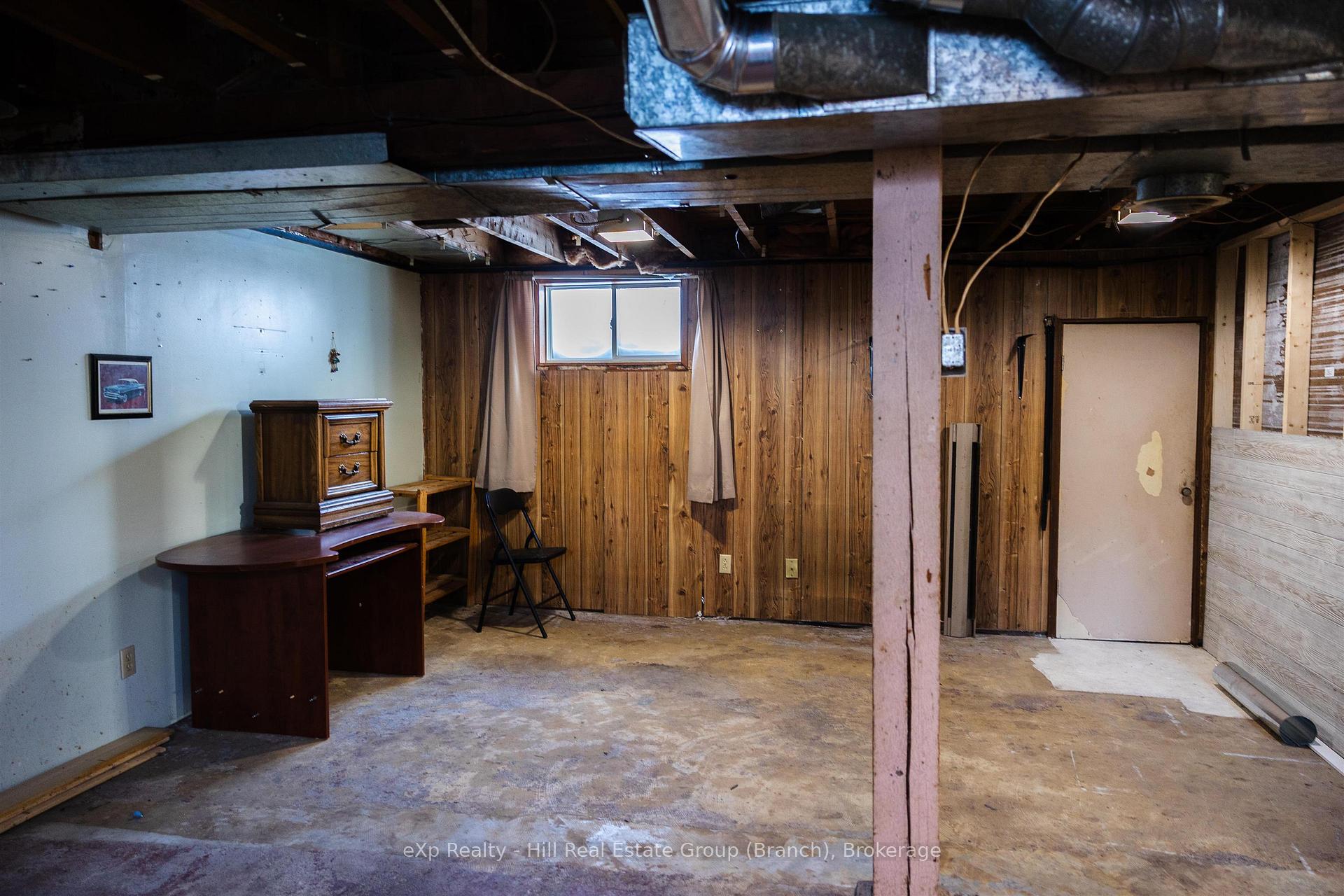 Photo 20 of 202 Pine Street, Thunder Bay, College Heights — HOMEH