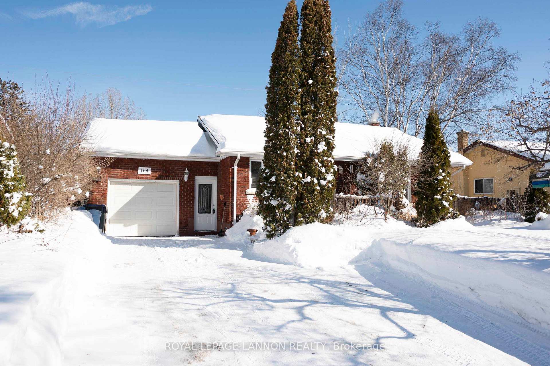 Photo 1 of 164 Robinson Drive, Thunder Bay, Grandview — HOMEH