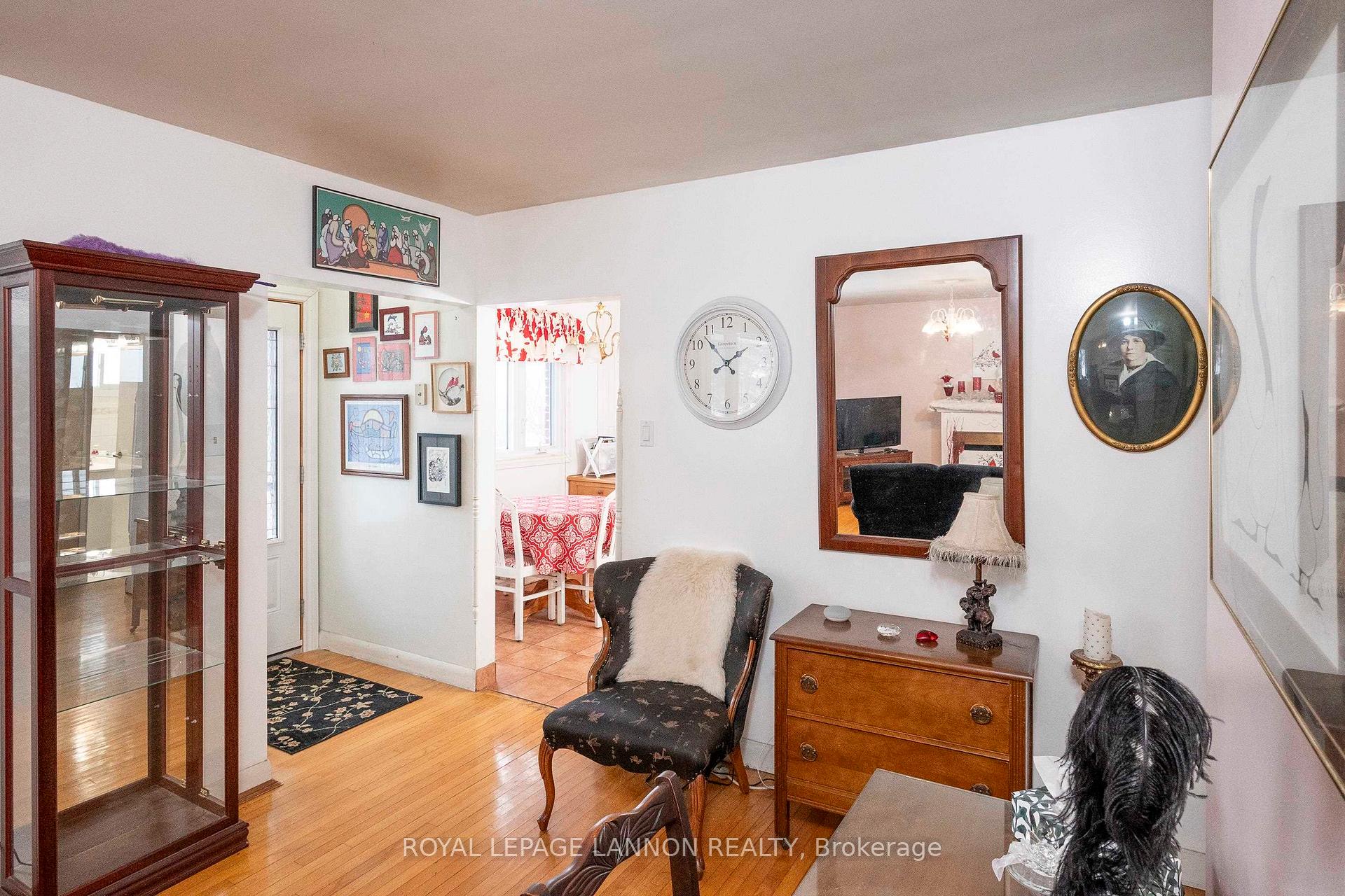 Photo 9 of 164 Robinson Drive, Thunder Bay, Grandview — HOMEH