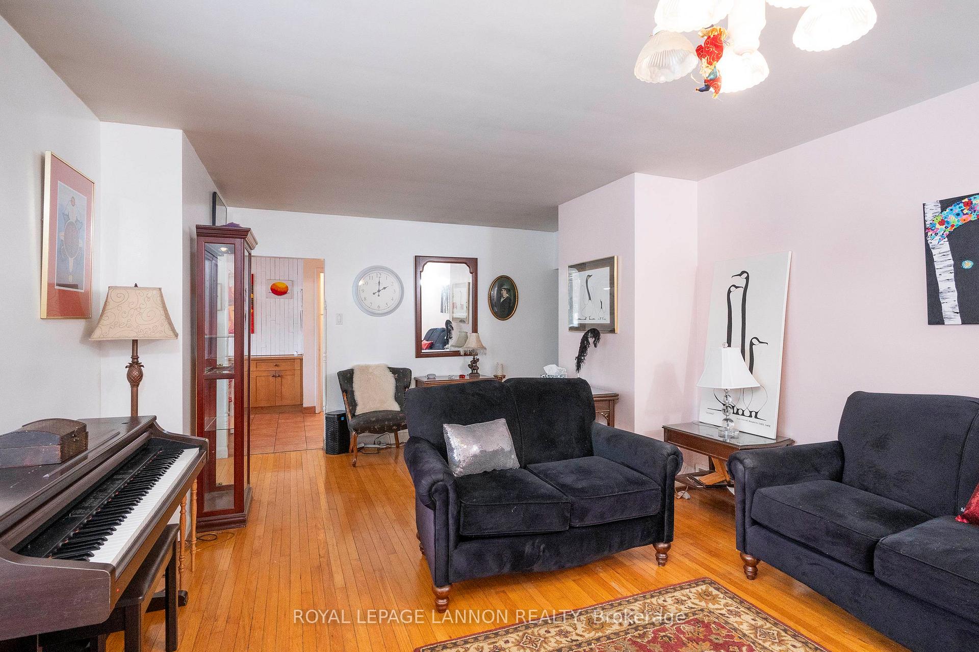 Photo 10 of 164 Robinson Drive, Thunder Bay, Grandview — HOMEH