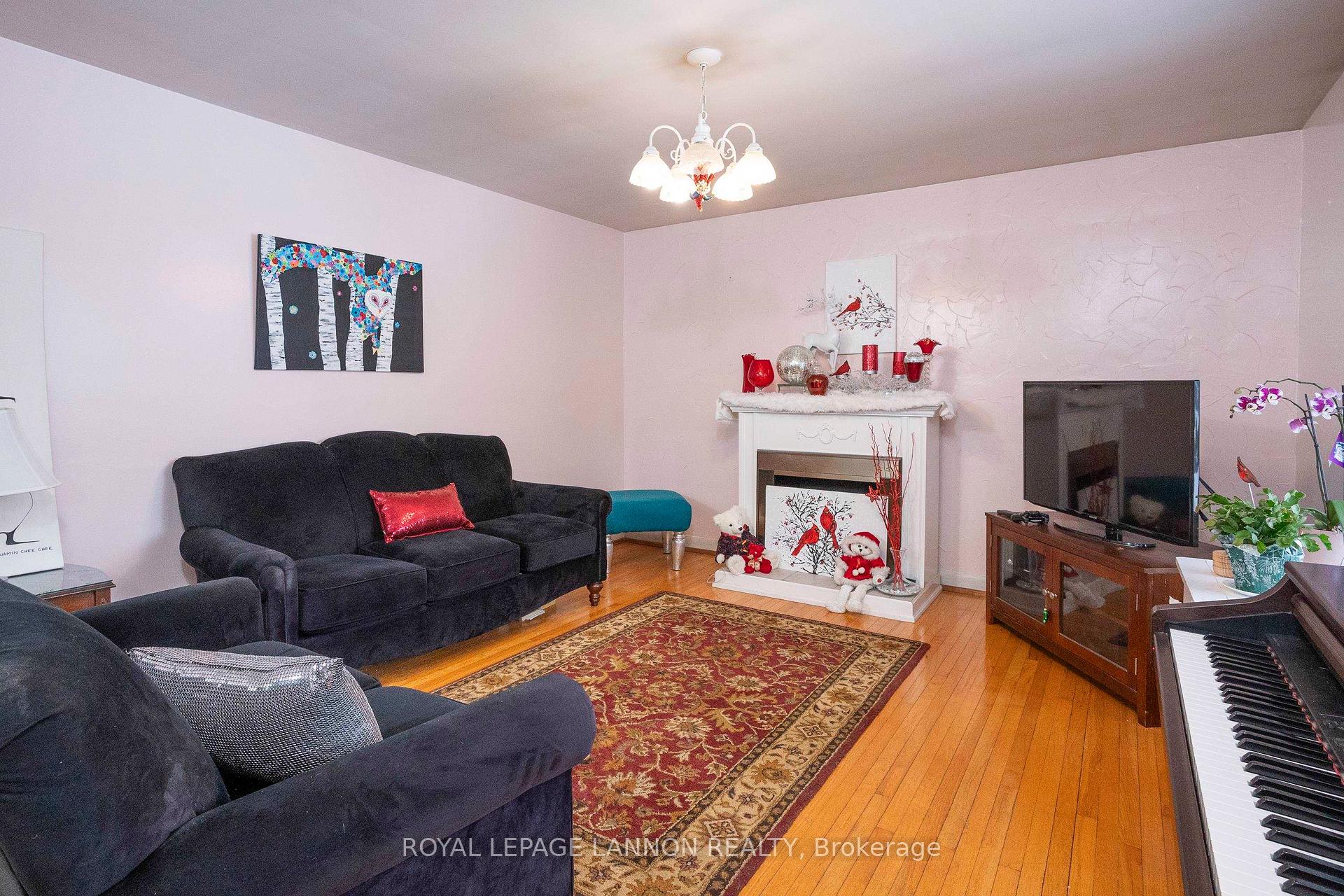 Photo 11 of 164 Robinson Drive, Thunder Bay, Grandview — HOMEH