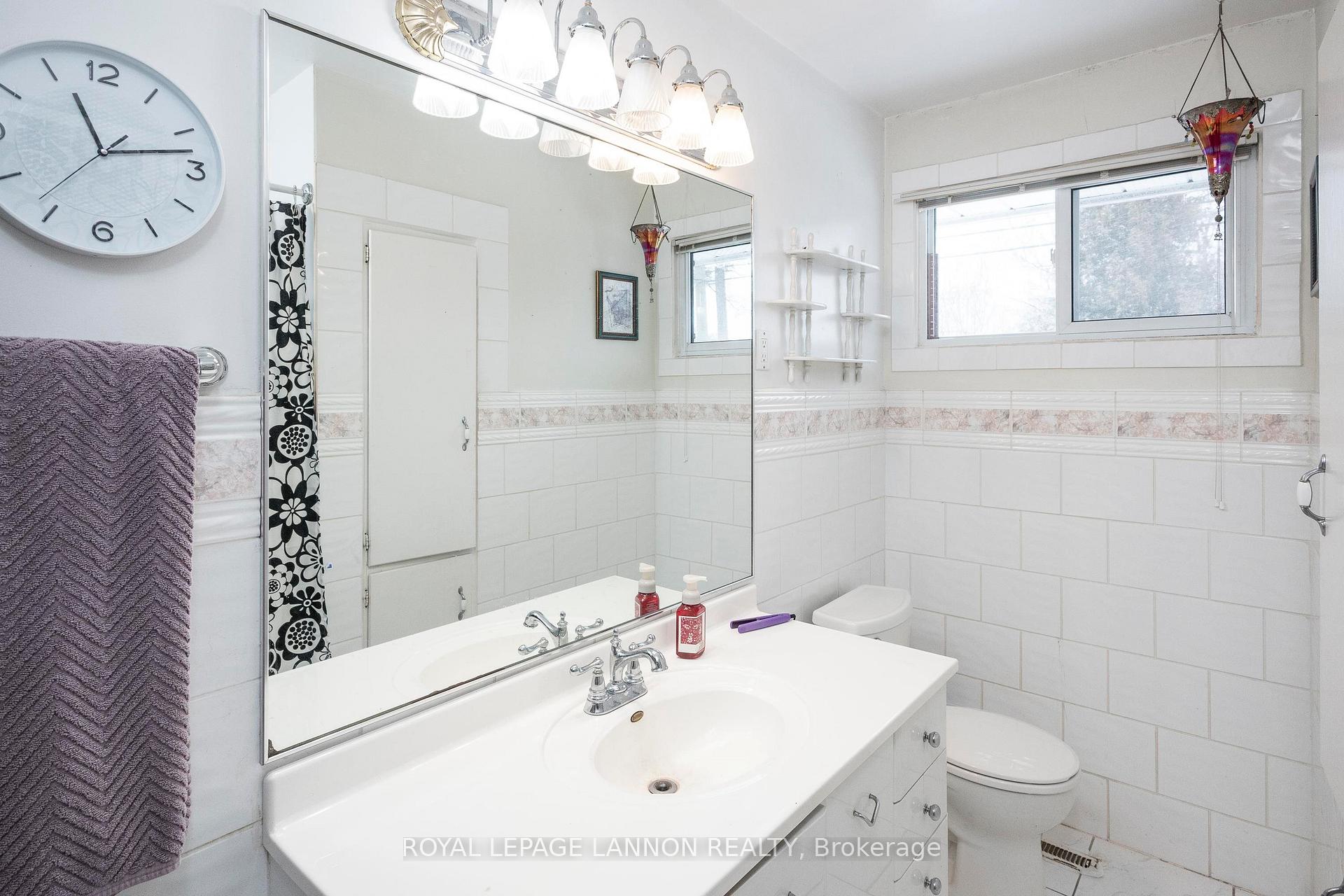 Photo 26 of 164 Robinson Drive, Thunder Bay, Grandview — HOMEH