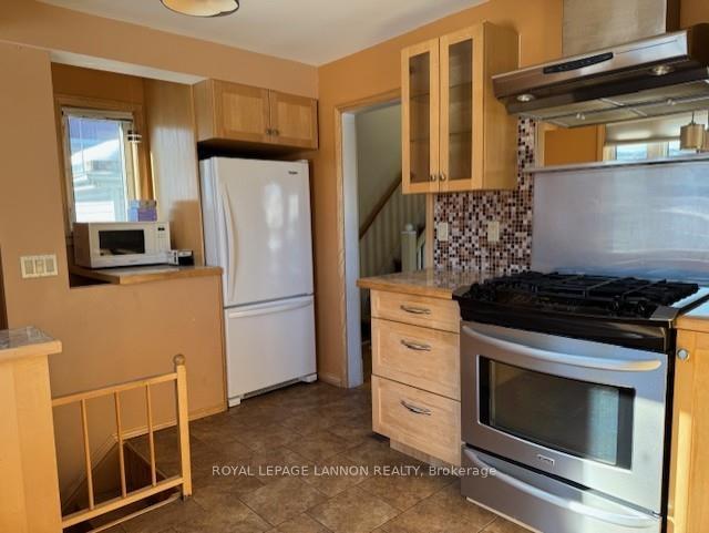 Photo 7 of 182 Francis Street E, Thunder Bay, Westfort — HOMEH