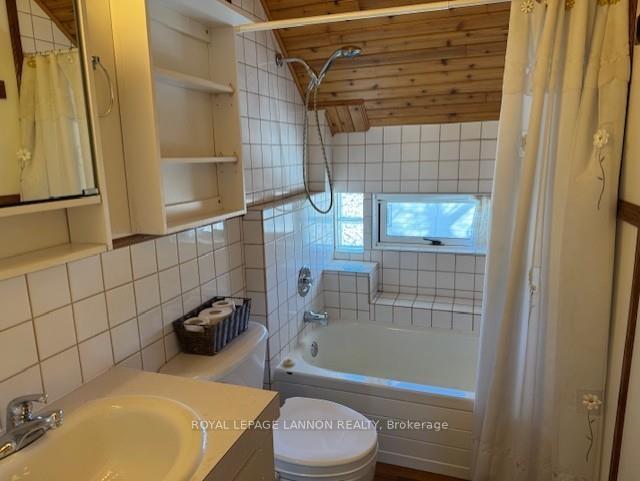 Photo 18 of 182 Francis Street E, Thunder Bay, Westfort — HOMEH