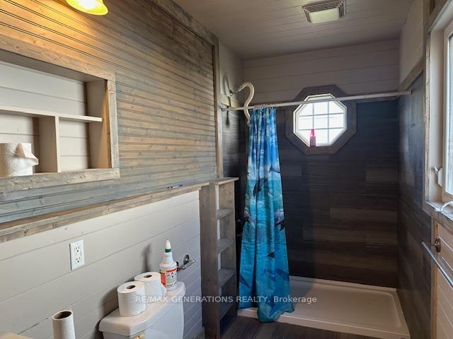 Photo 16 of 58 Lakeview Drive, Terrace Bay — HOMEH