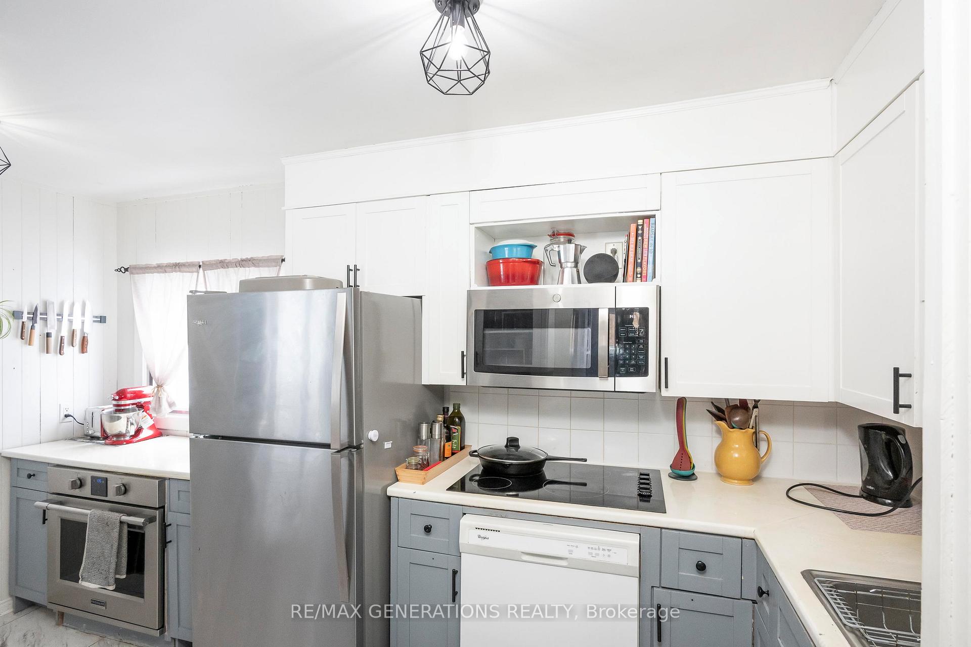 Photo 7 of 113 Ray Boulevard, Thunder Bay, Mariday Heights — HOMEH
