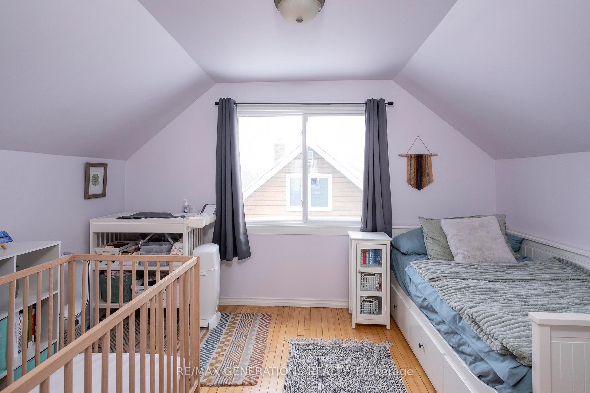 Photo 20 of 113 Ray Boulevard, Thunder Bay, Mariday Heights — HOMEH