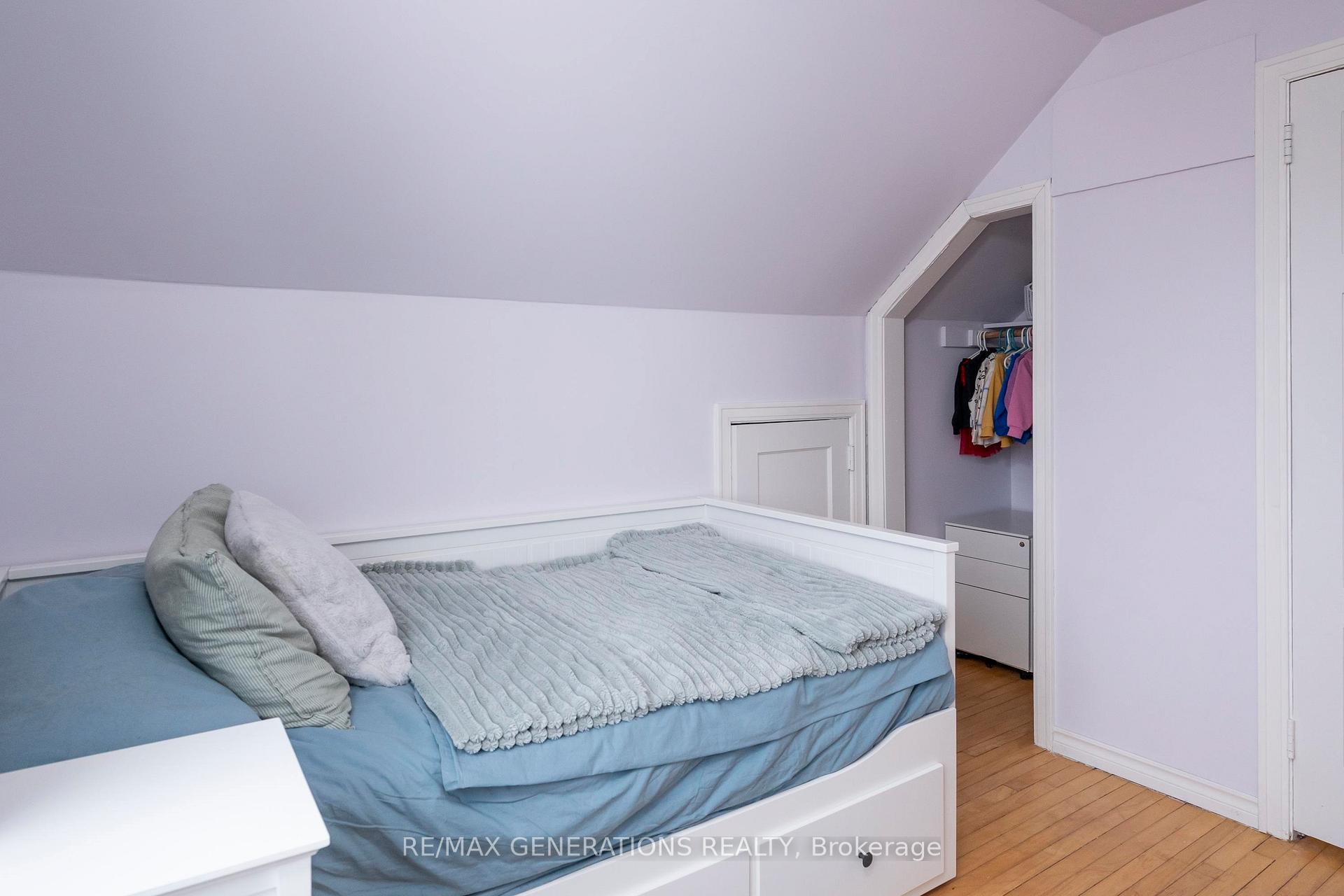Photo 21 of 113 Ray Boulevard, Thunder Bay, Mariday Heights — HOMEH