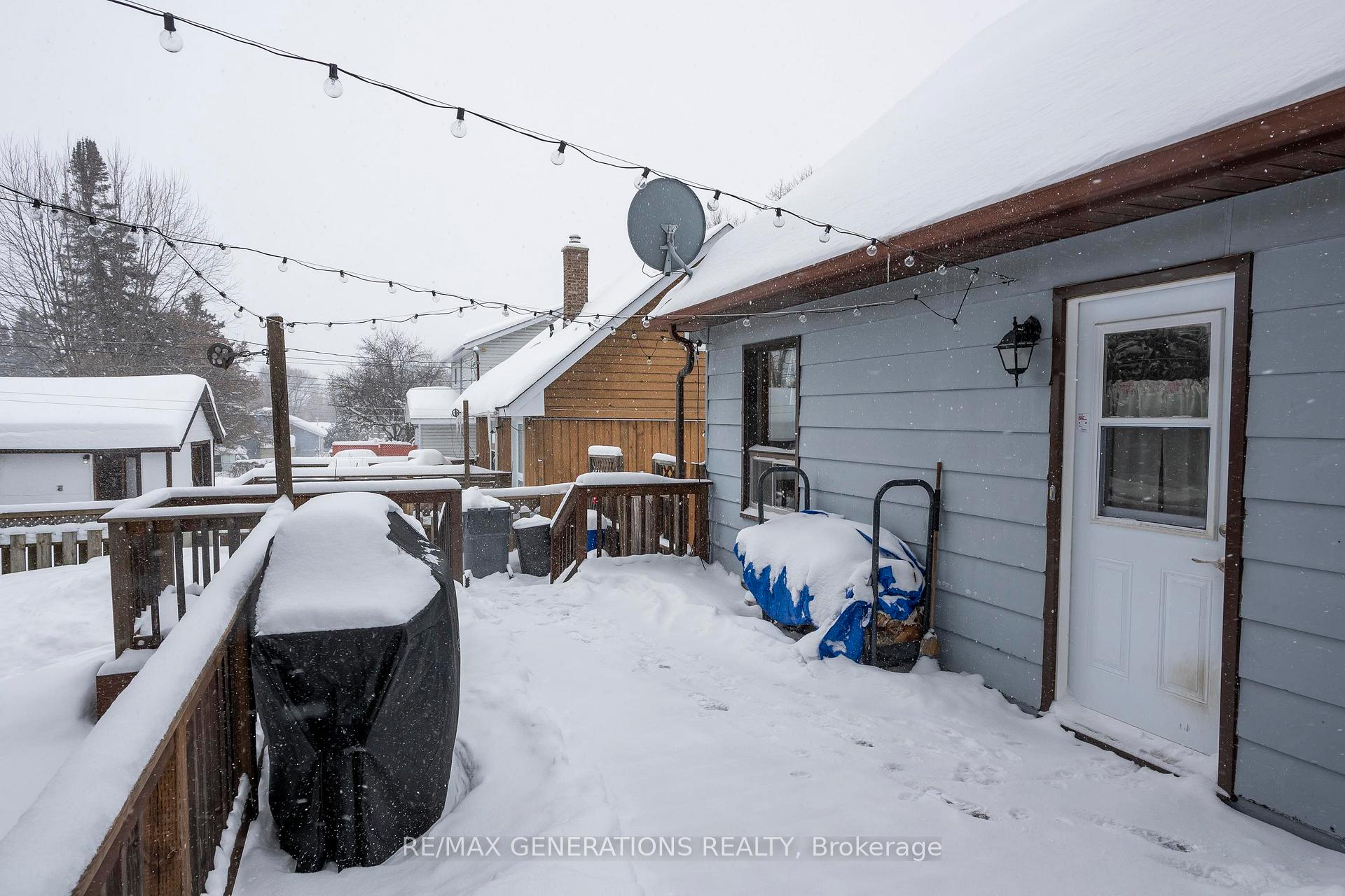Photo 34 of 113 Ray Boulevard, Thunder Bay, Mariday Heights — HOMEH