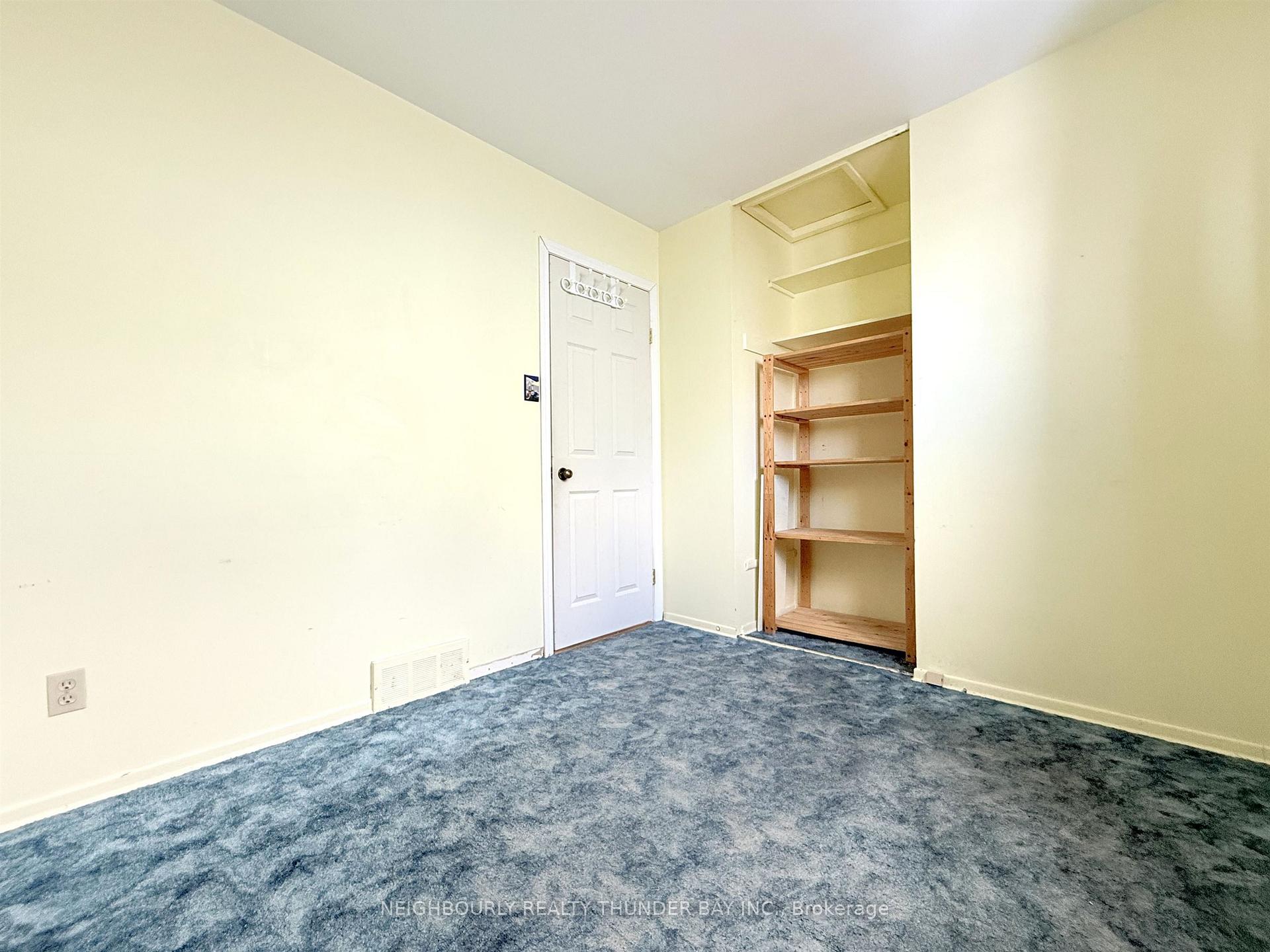 Photo 15 of 431 Simon Fraser Drive, Thunder Bay, Northwood Park — HOMEH