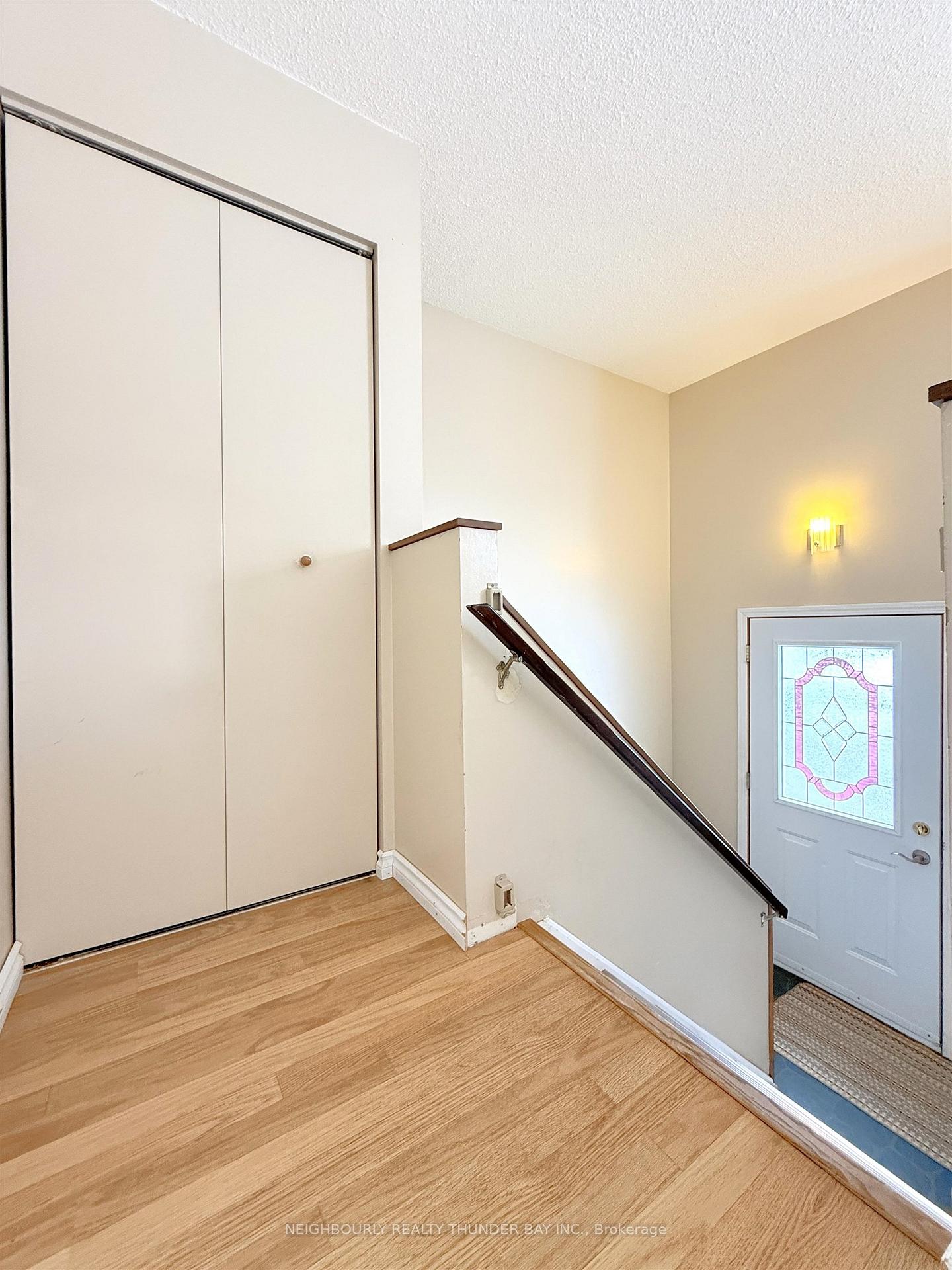 Photo 16 of 431 Simon Fraser Drive, Thunder Bay, Northwood Park — HOMEH