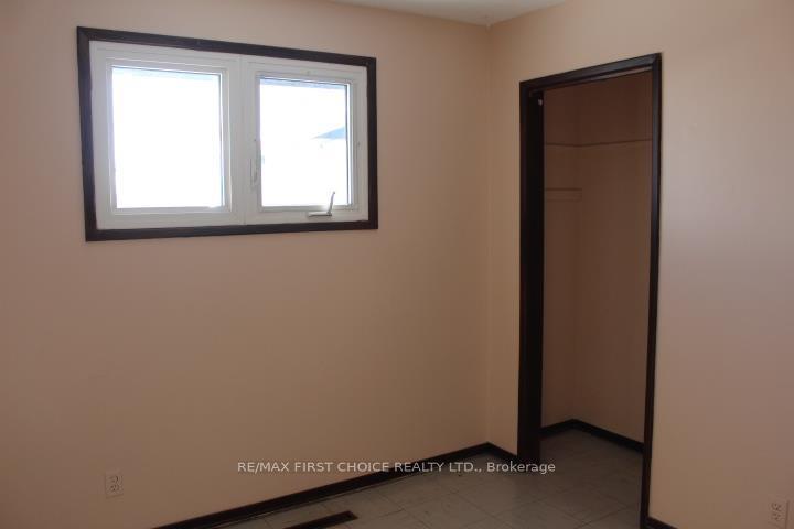 Photo 14 of 176 University Drive, Thunder Bay, Northwood Park — HOMEH