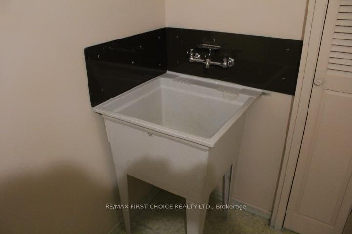 Photo 26 of 176 University Drive, Thunder Bay, Northwood Park — HOMEH