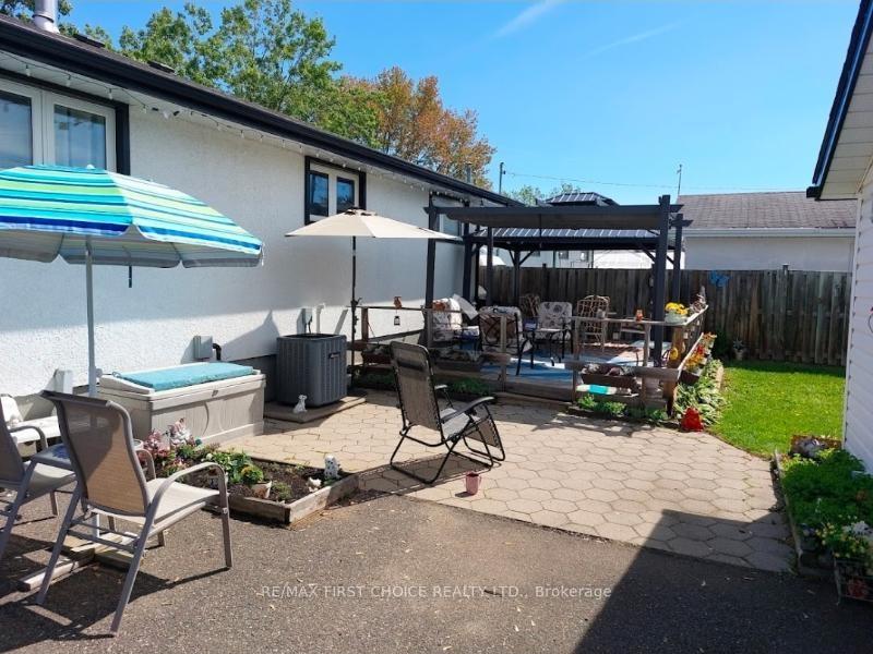 Photo 34 of 176 University Drive, Thunder Bay, Northwood Park — HOMEH