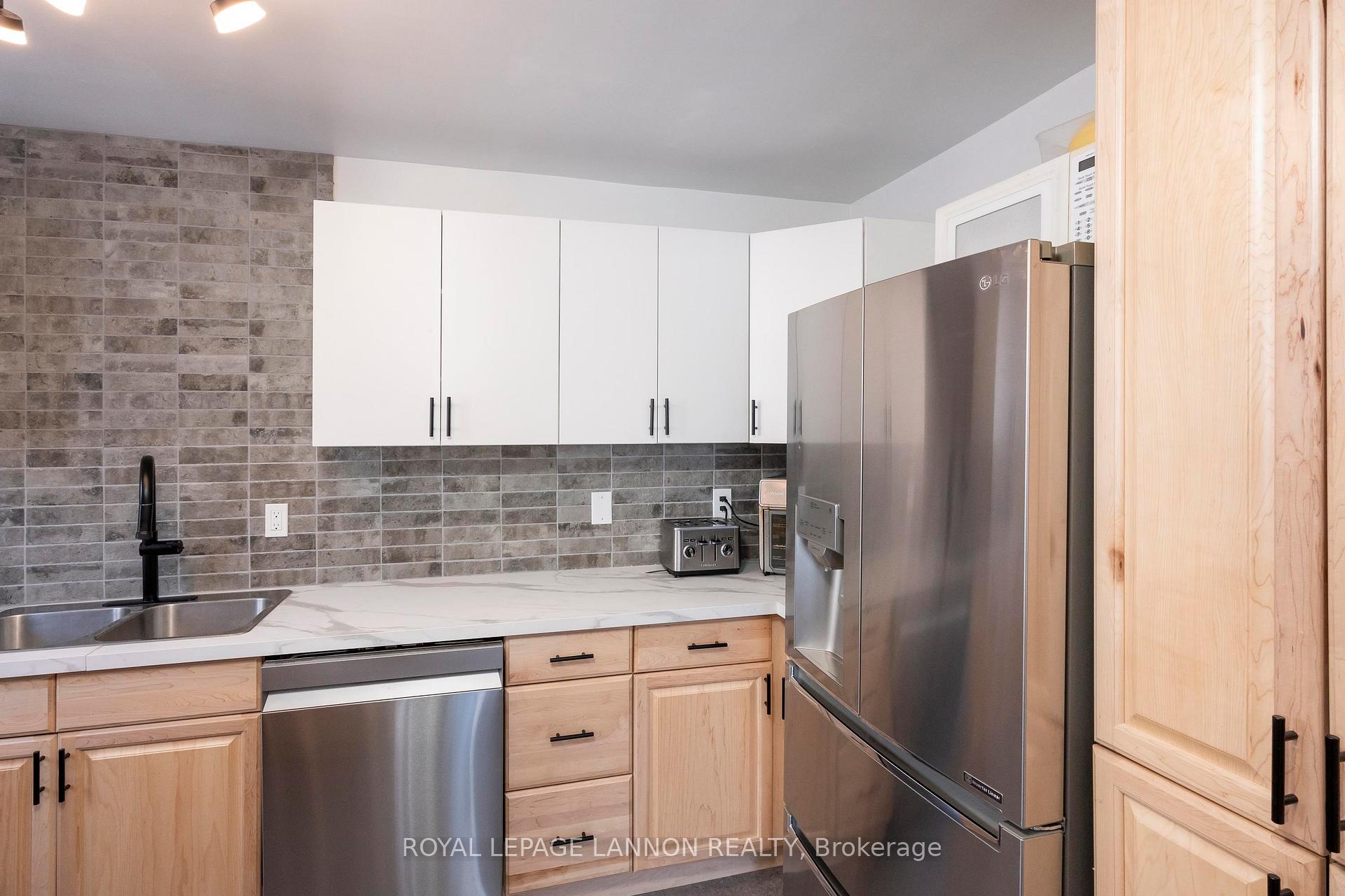 Photo 17 of Unit 50, 567 Edison Road, Thunder Bay, Academy Heights — HOMEH