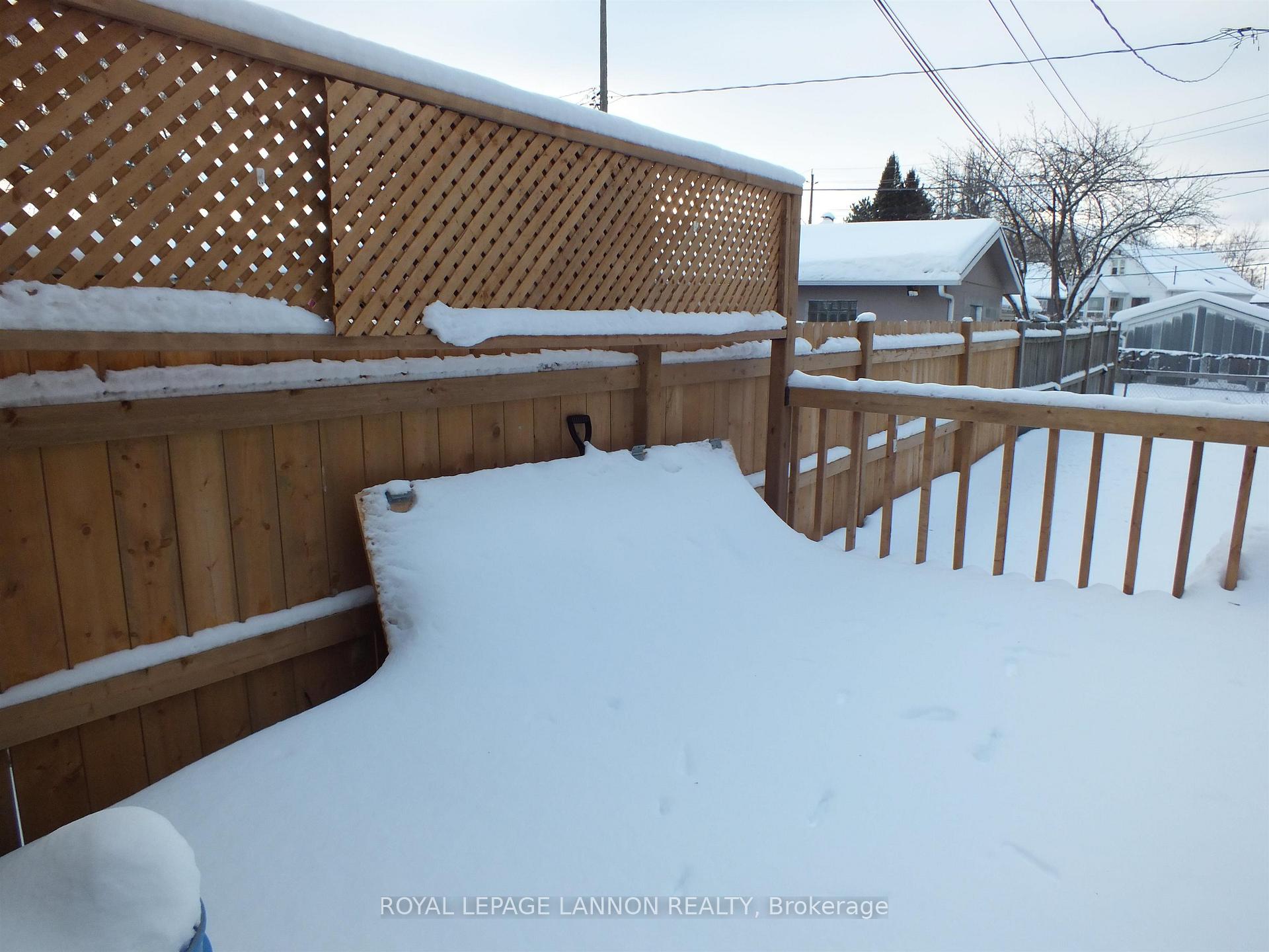 Photo 10 of 225 Balmoral Street, Thunder Bay, McKeller Park — HOMEH