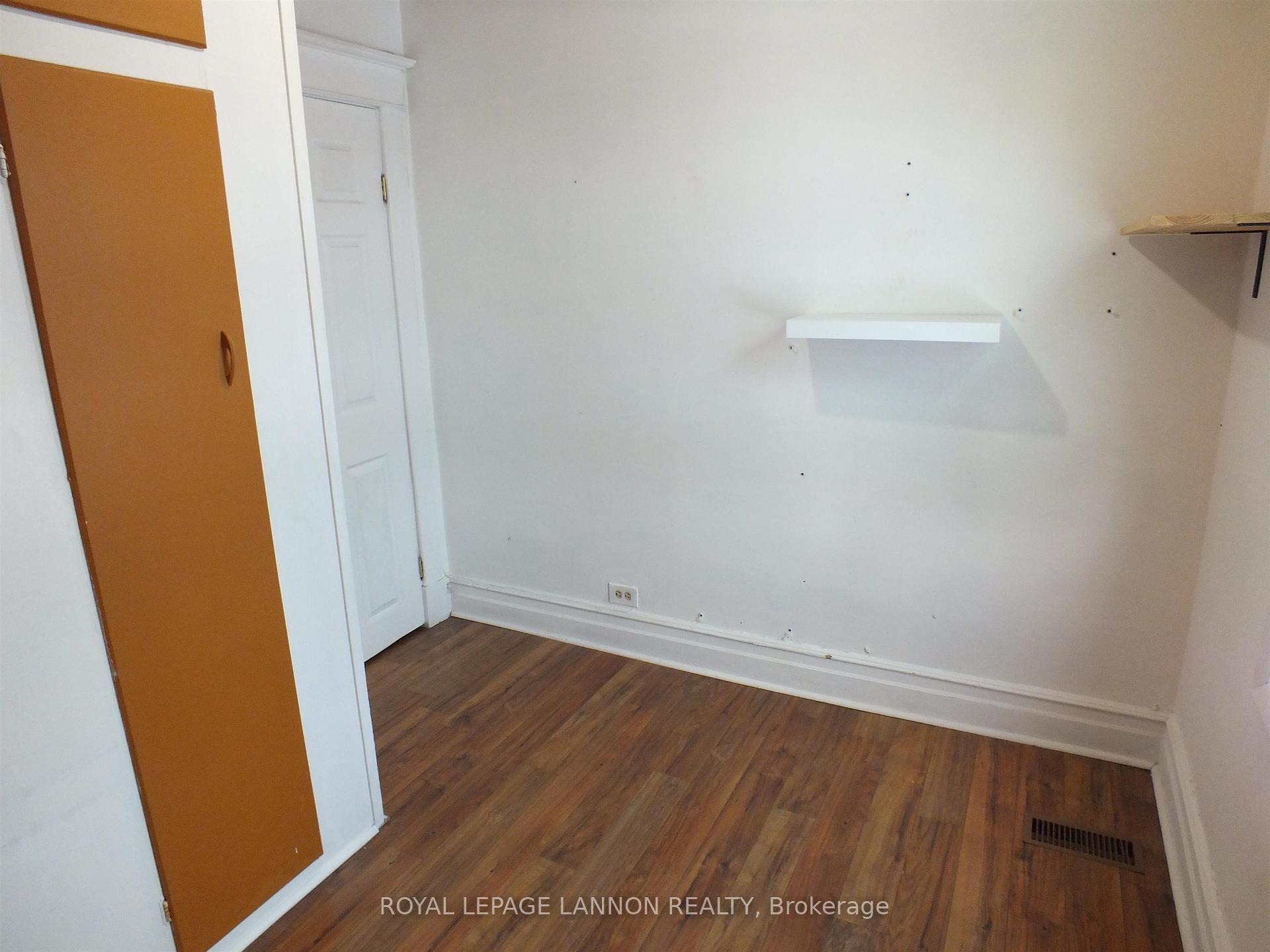 Photo 13 of 225 Balmoral Street, Thunder Bay, McKeller Park — HOMEH