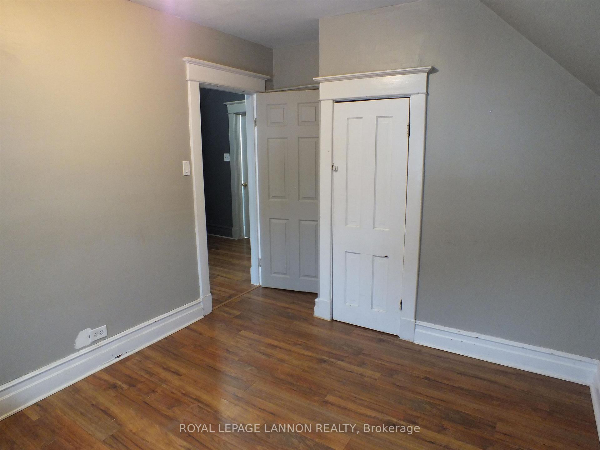 Photo 15 of 225 Balmoral Street, Thunder Bay, McKeller Park — HOMEH