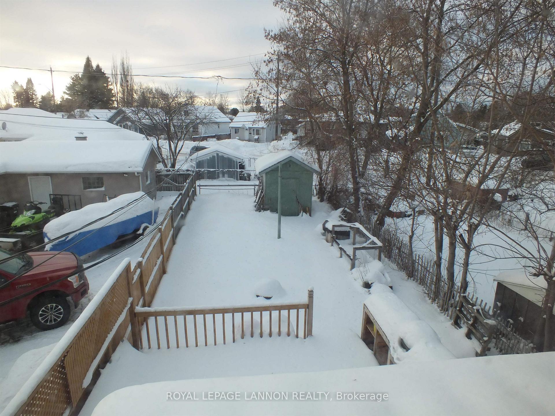 Photo 21 of 225 Balmoral Street, Thunder Bay, McKeller Park — HOMEH