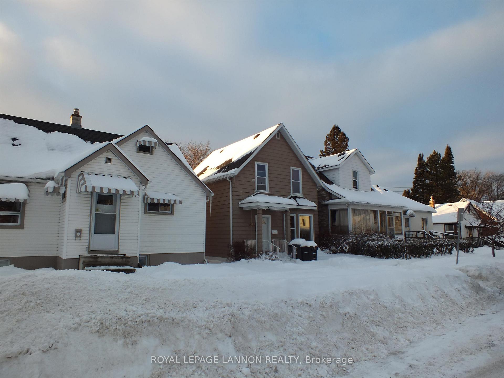 Photo 25 of 225 Balmoral Street, Thunder Bay, McKeller Park — HOMEH