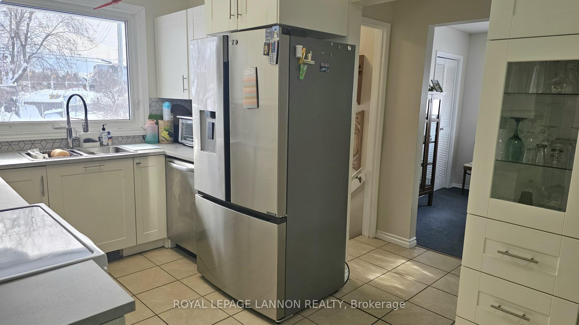 Photo 8 of 158 Kensington Drive, Thunder Bay, Northwood Park — HOMEH