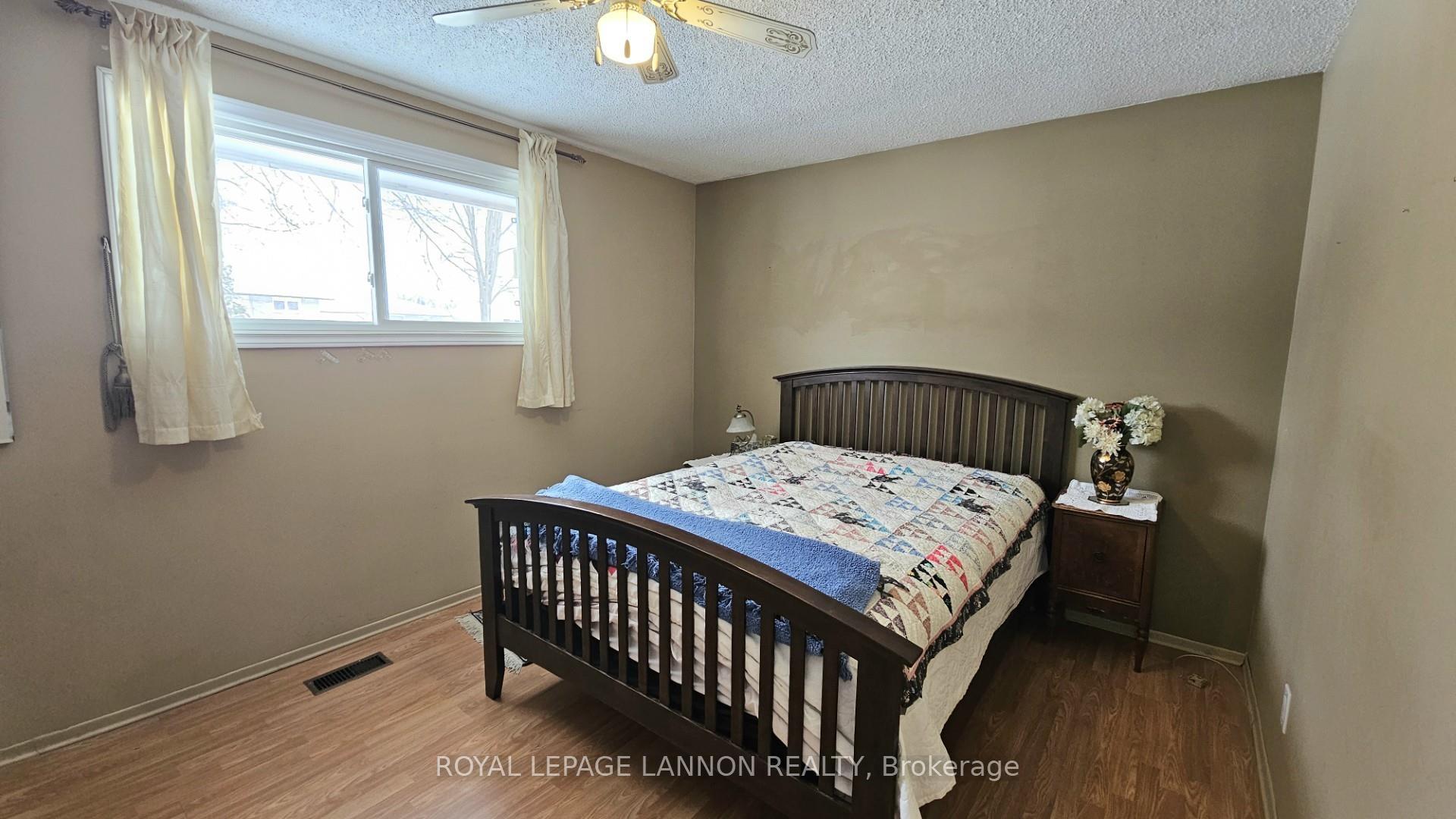 Photo 9 of 158 Kensington Drive, Thunder Bay, Northwood Park — HOMEH