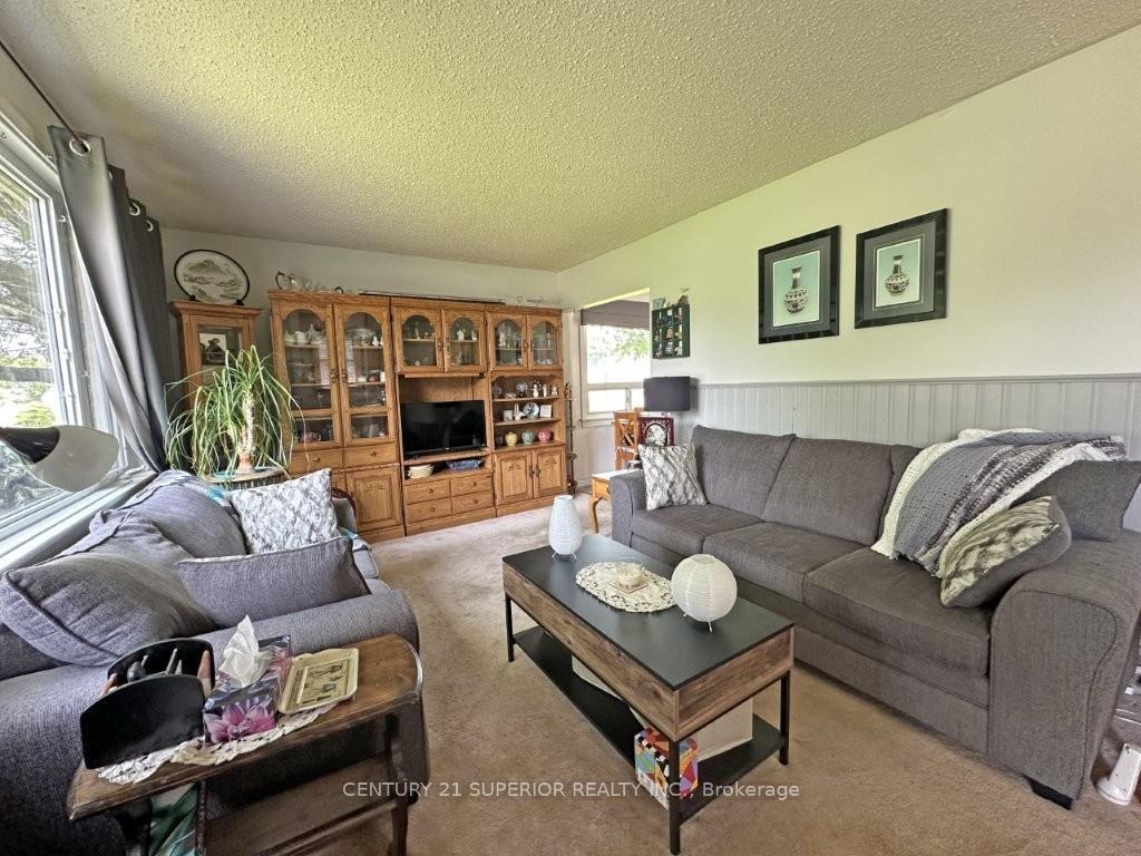 Photo 5 of 2 Stewart Ave, Red Rock — HOMEH