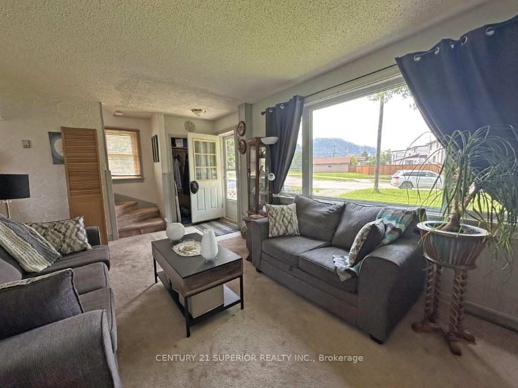 Photo 6 of 2 Stewart Ave, Red Rock — HOMEH