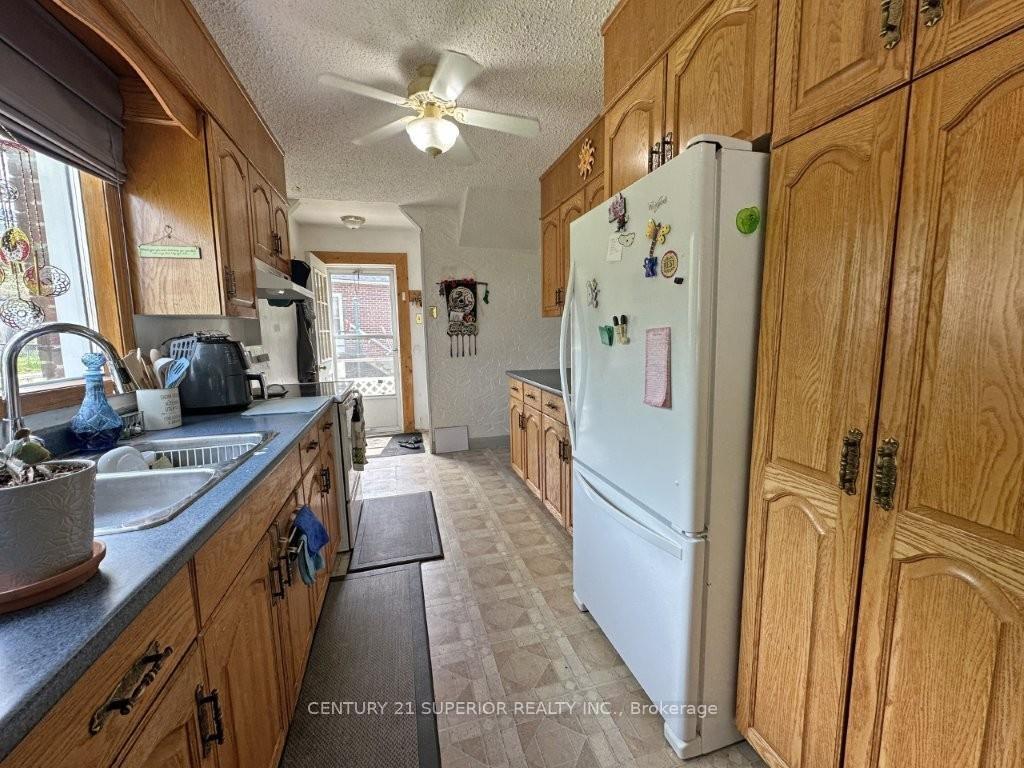 Photo 10 of 2 Stewart Ave, Red Rock — HOMEH