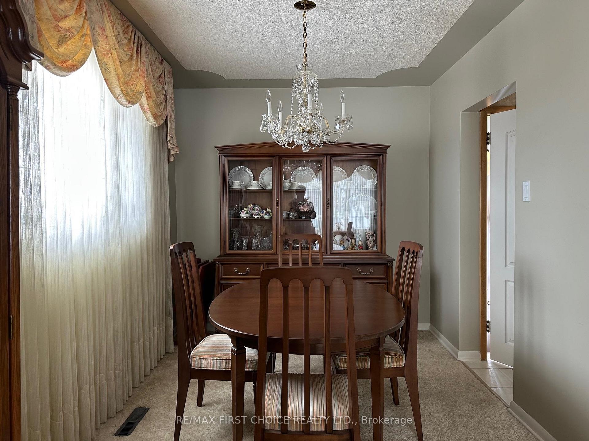 Photo 10 of 432 Amethyst Crescent, Thunder Bay, Northwood Park — HOMEH