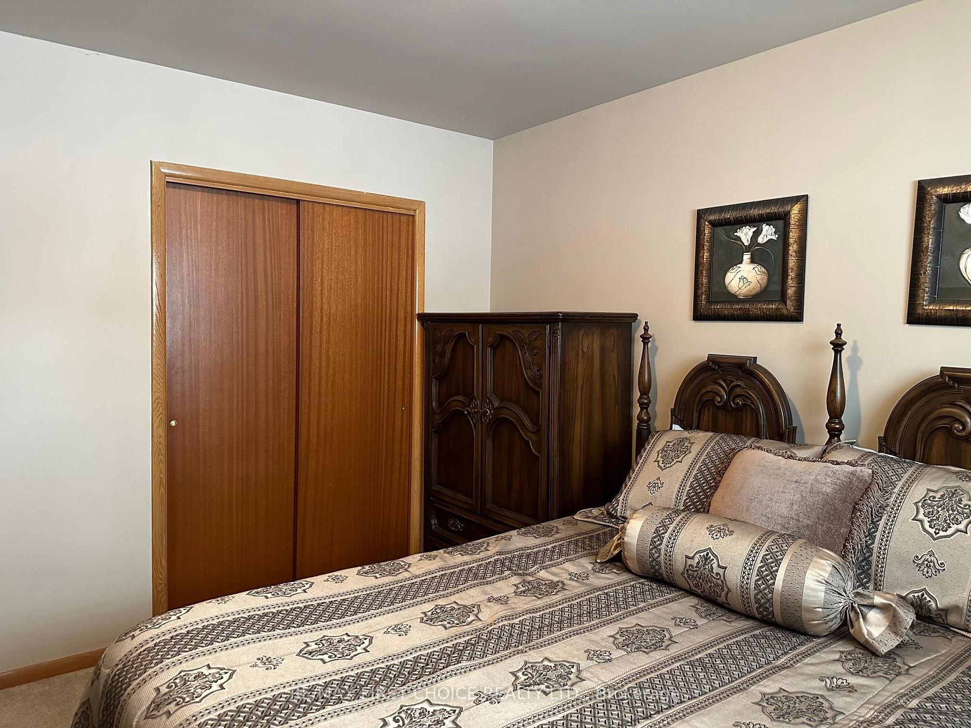 Photo 13 of 432 Amethyst Crescent, Thunder Bay, Northwood Park — HOMEH