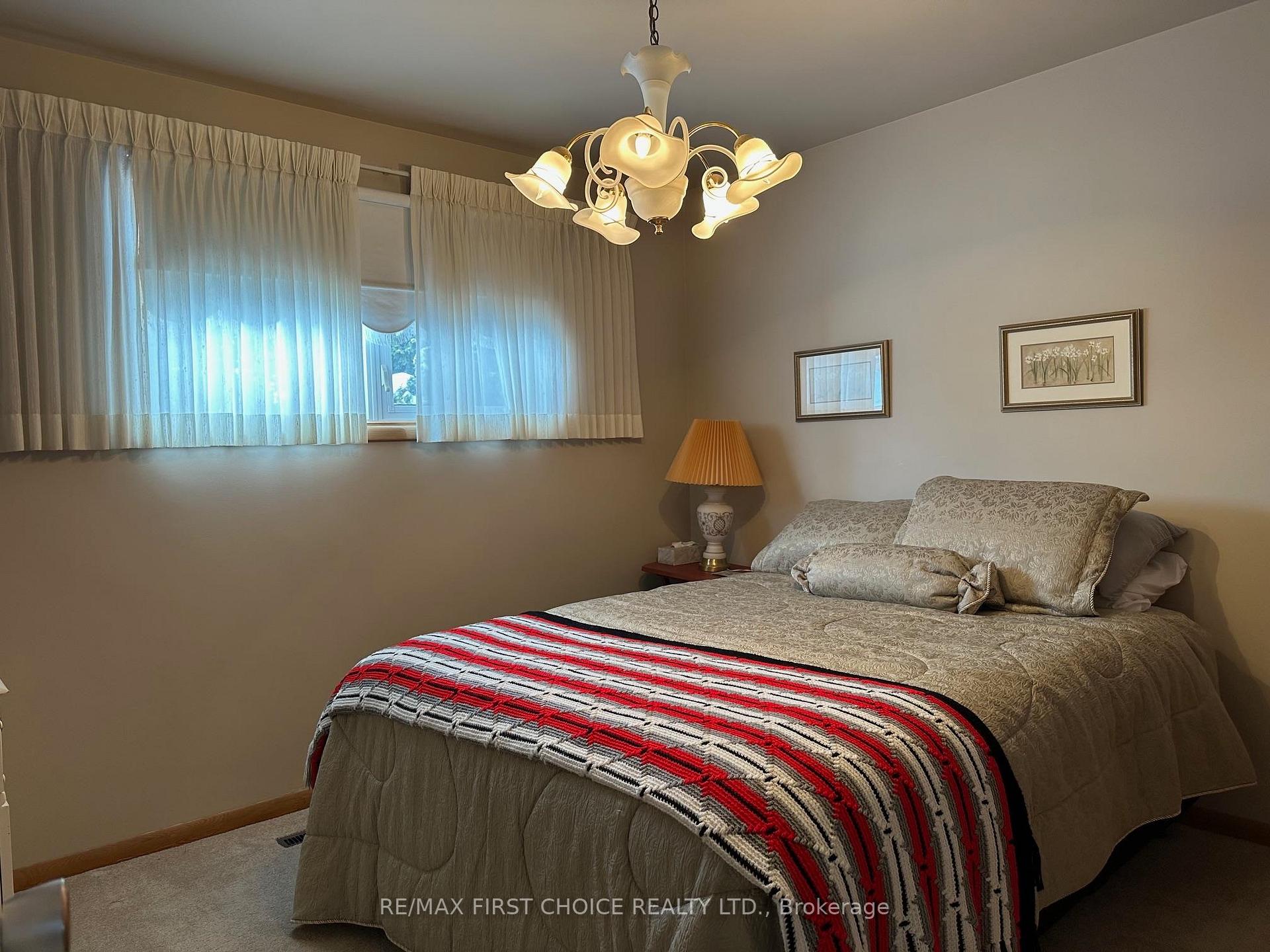 Photo 14 of 432 Amethyst Crescent, Thunder Bay, Northwood Park — HOMEH