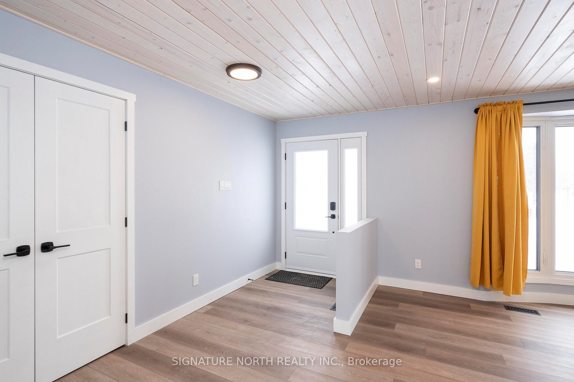 Photo 4 of 619 Thornloe Drive, Thunder Bay, Northwood Park — HOMEH
