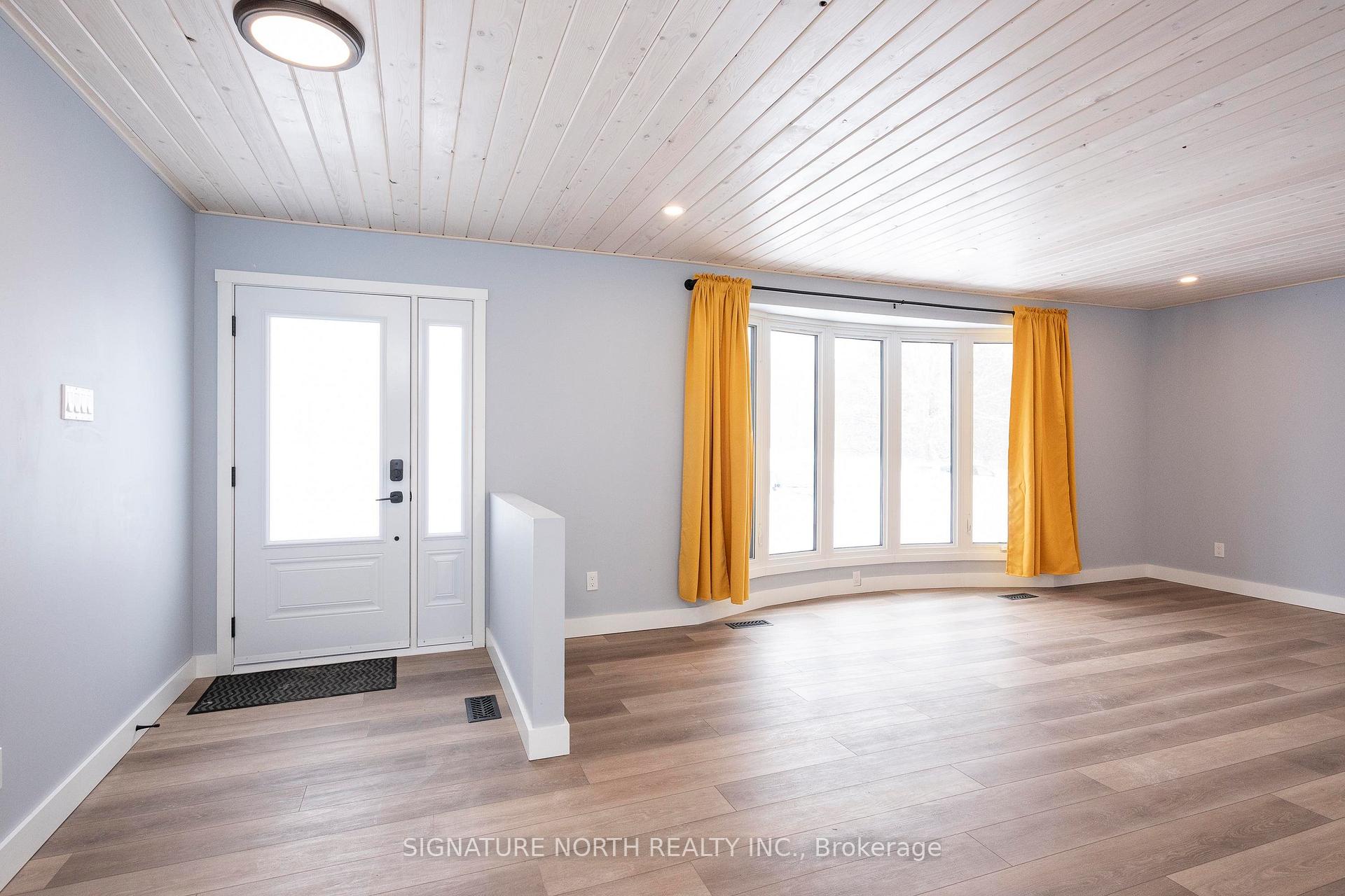 Photo 5 of 619 Thornloe Drive, Thunder Bay, Northwood Park — HOMEH